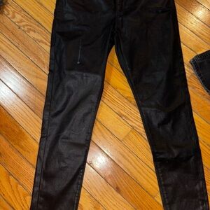 Black Skinny Jeans